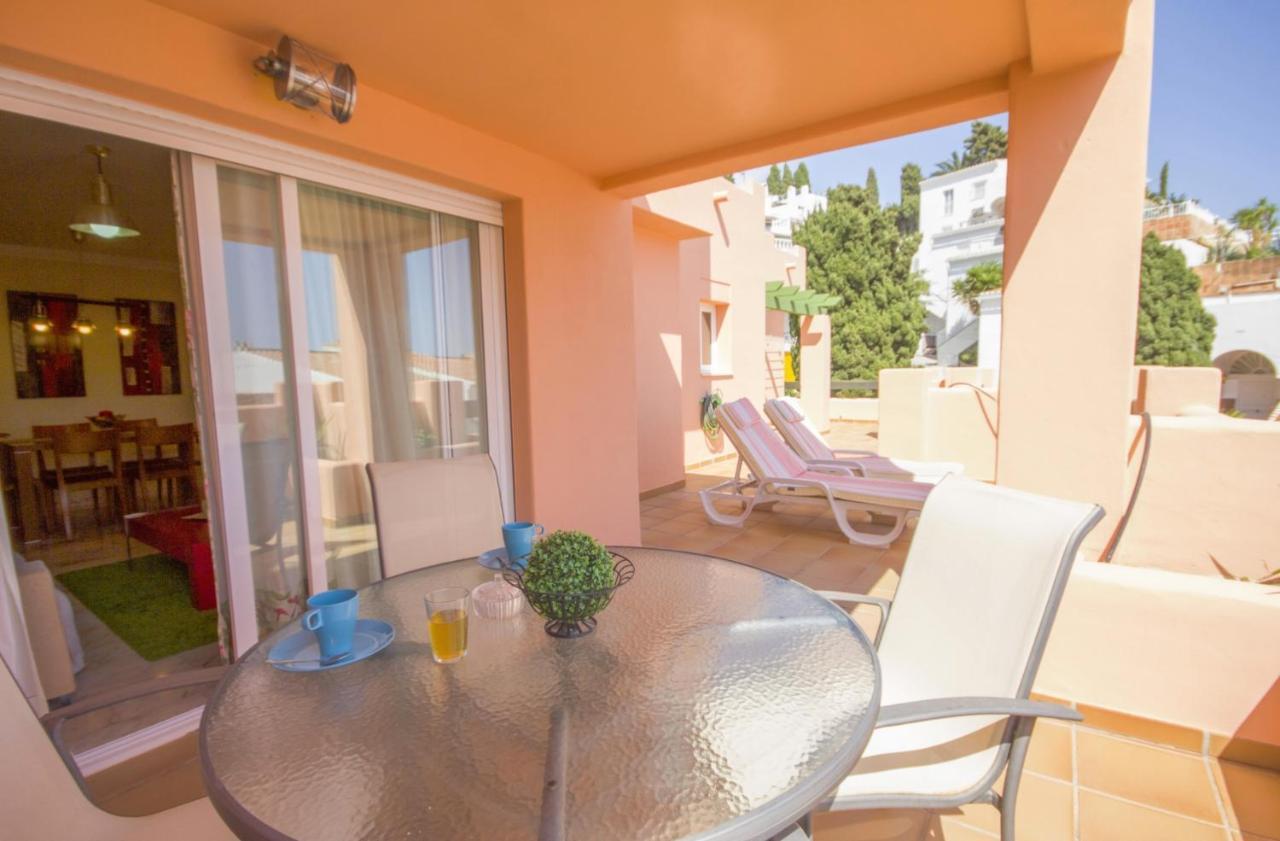 Albi B&B Burriana Beach Nerja Εξωτερικό φωτογραφία