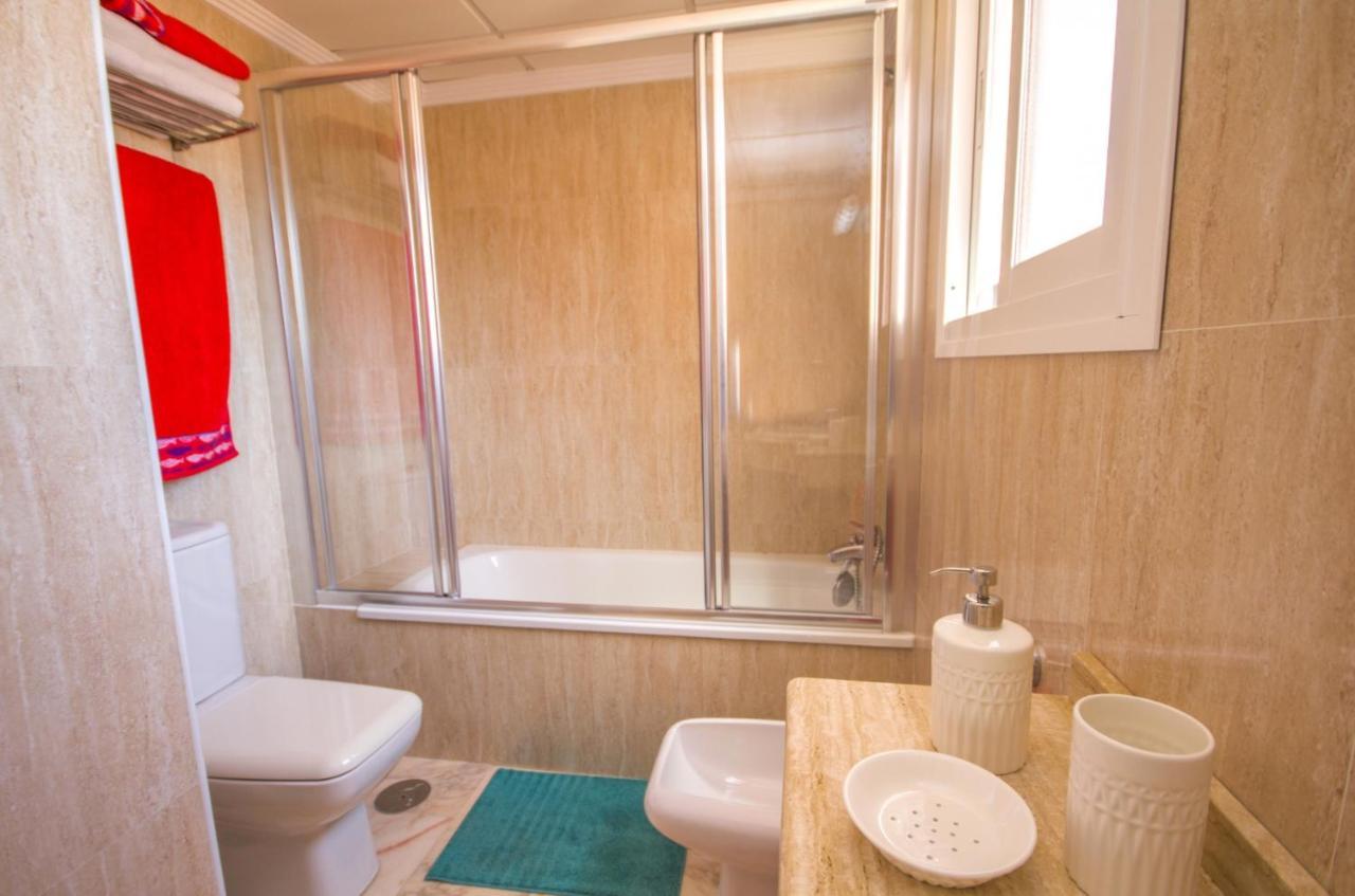 Albi B&B Burriana Beach Nerja Εξωτερικό φωτογραφία