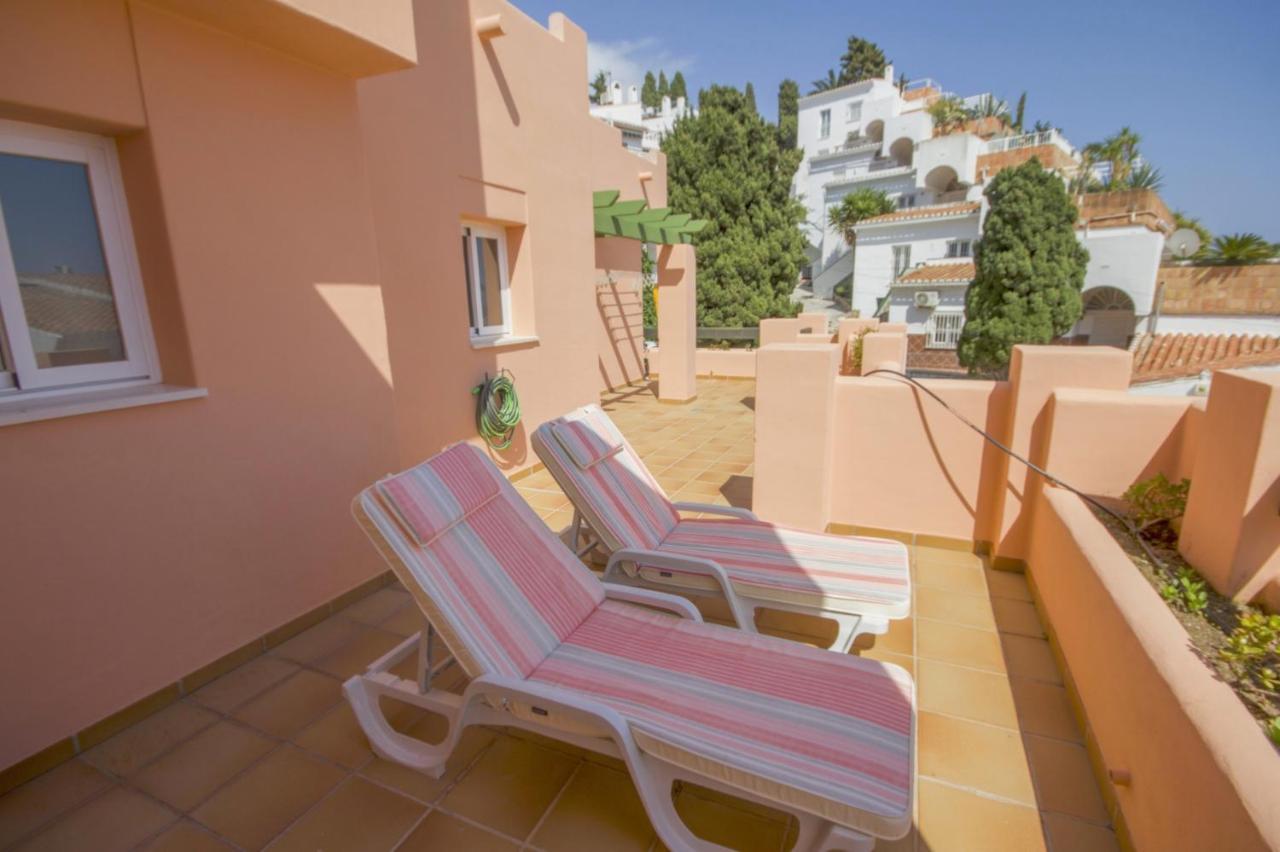 Albi B&B Burriana Beach Nerja Εξωτερικό φωτογραφία