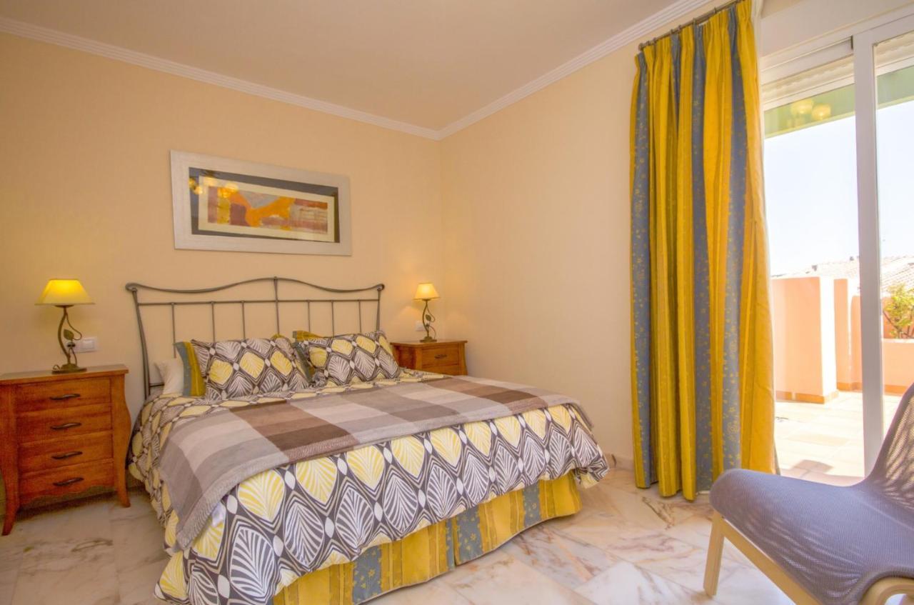 Albi B&B Burriana Beach Nerja Εξωτερικό φωτογραφία
